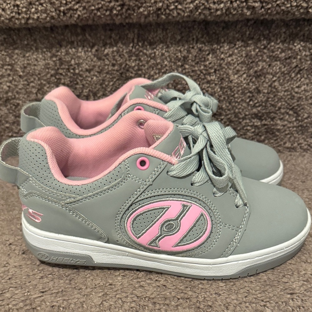 Heelys Gray and Pink Kids Sneakers